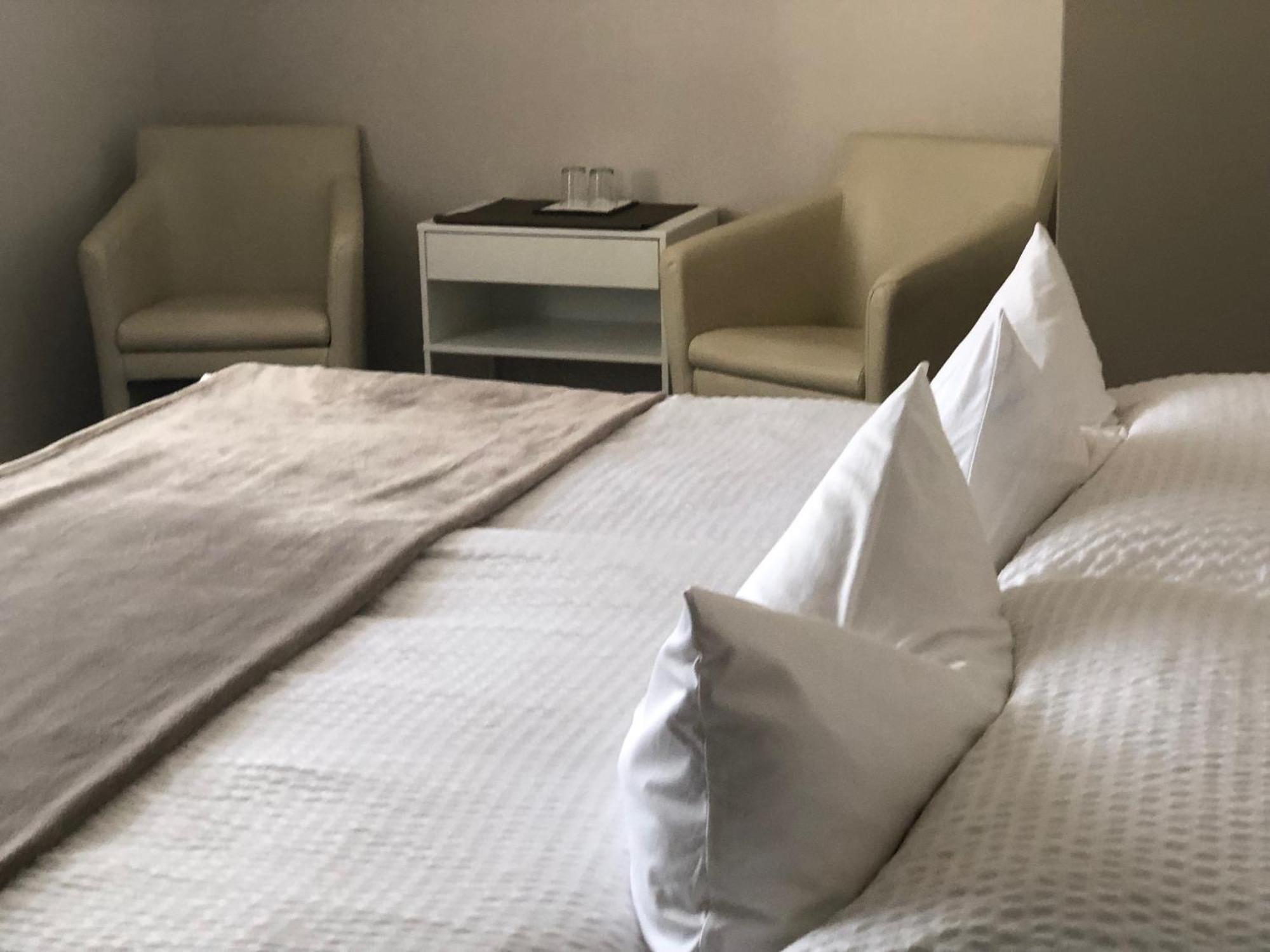 포돌스돌프앰씨 Haus Renee B&B 외부 사진