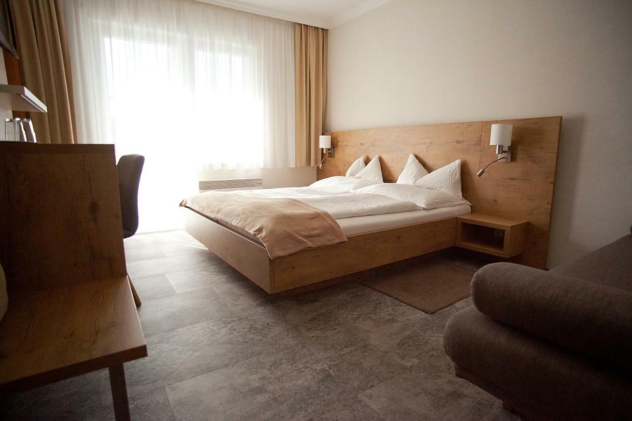 포돌스돌프앰씨 Haus Renee B&B 외부 사진